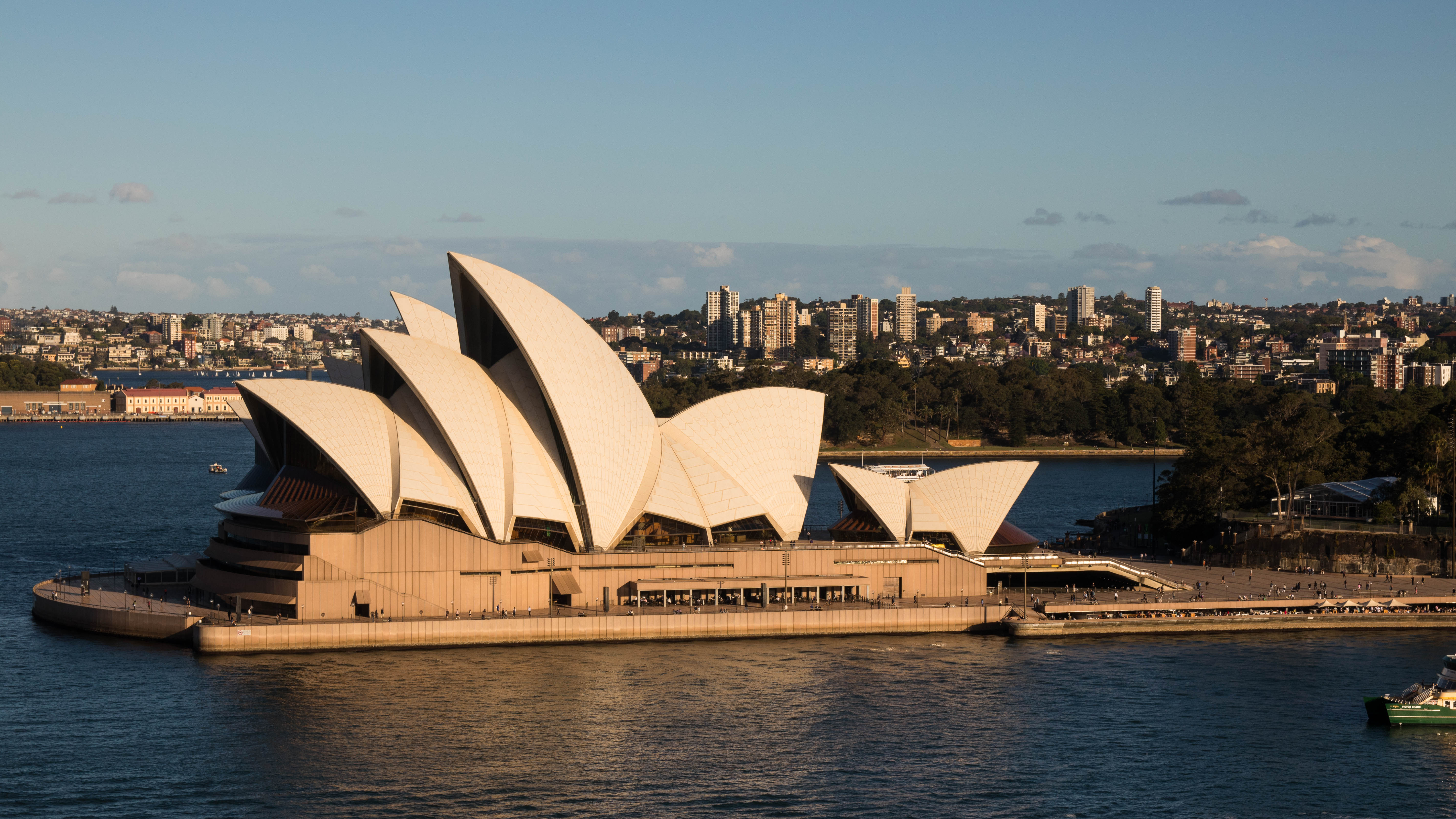 Sydney Best Attractions You Should Not Miss - Walkabout Dream