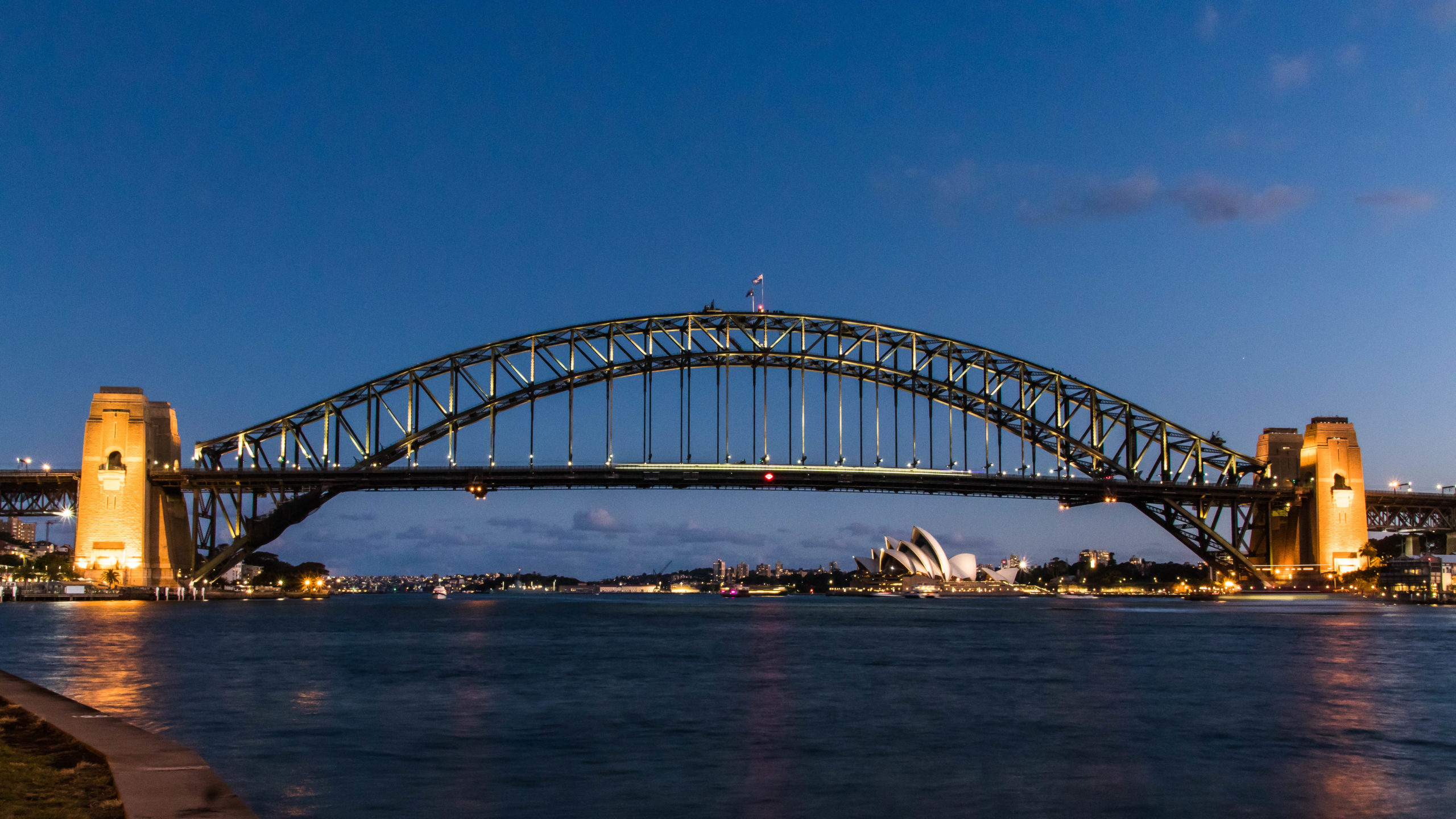 Sydney Best Attractions You Should Not Miss - Walkabout Dream